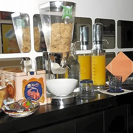 Breakfast In Bed Bed & Breakfast